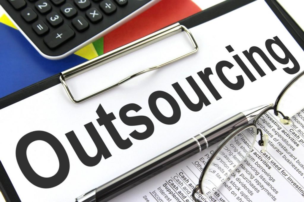 Software testing outsourcing 